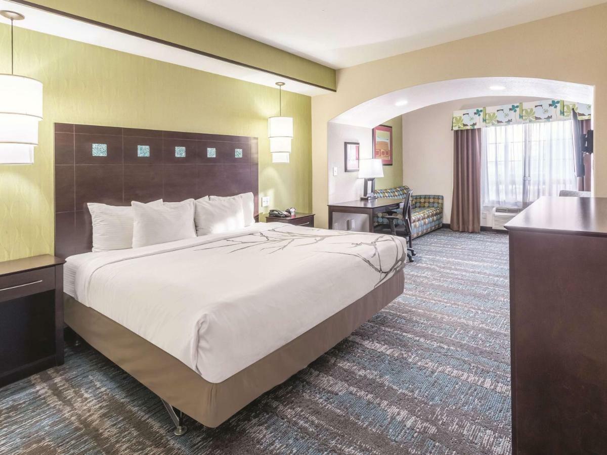 La Quinta By Wyndham Dallas Grand Prairie South Hotel Ngoại thất bức ảnh